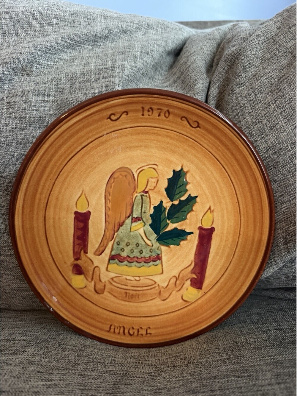 Pennsbury Pottery 1970 Yuletide Plate Folk Art Angel & Candle Stumar 1st Ed 8”
